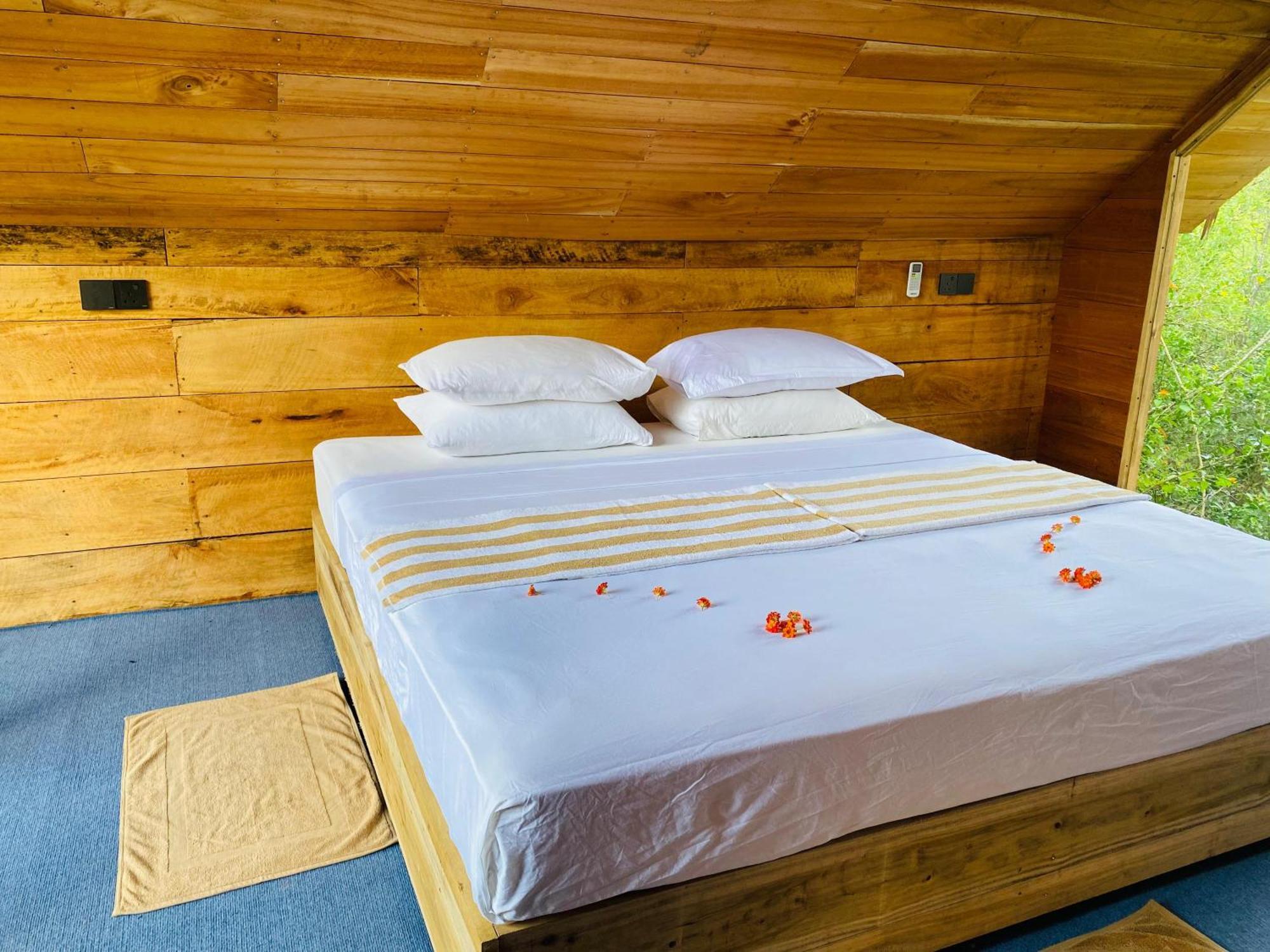 Hotel Mamba Yala Tissamaharama Esterno foto